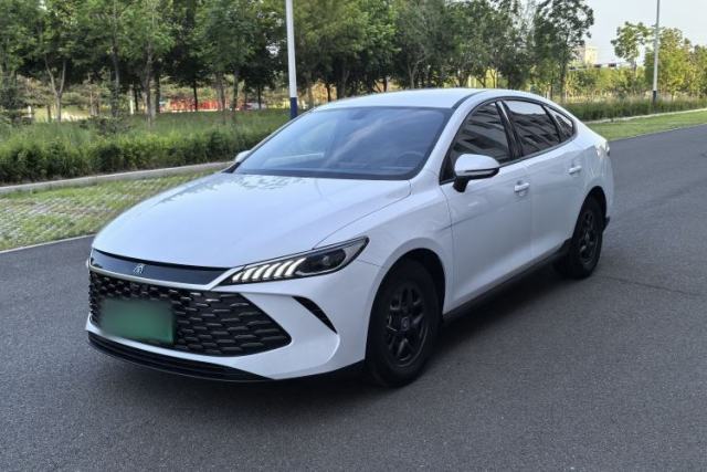 Used BYD Qin PLUS 2025 DM-i Smart Drive 55KM Leading Model