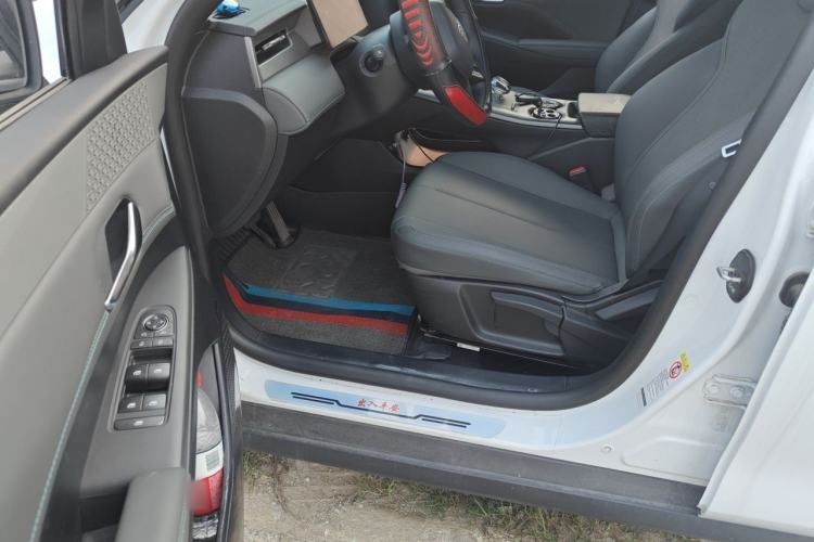 Used BYD Qin PLUS 2025 DM-i Smart Drive 55KM Beyond Model Driver Seat