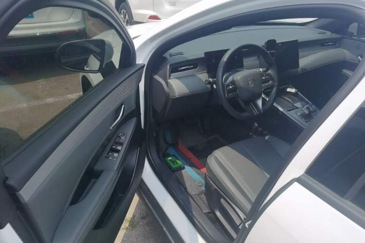 Used BYD Qin PLUS 2025 DM-i Smart Drive 55KM Leading Model Driver Seat