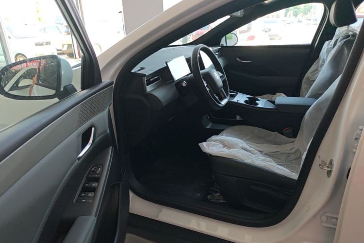 Used BYD Qin PLUS  Driver Seat