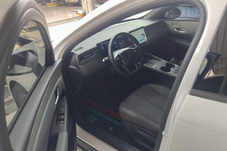 Used BYD Qin PLUS  Driver Seat