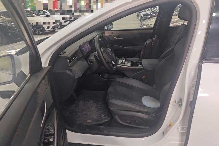 Used BYD Qin PLUS 2025 DM-i Smart Drive 120KM Superior Model Driver Seat