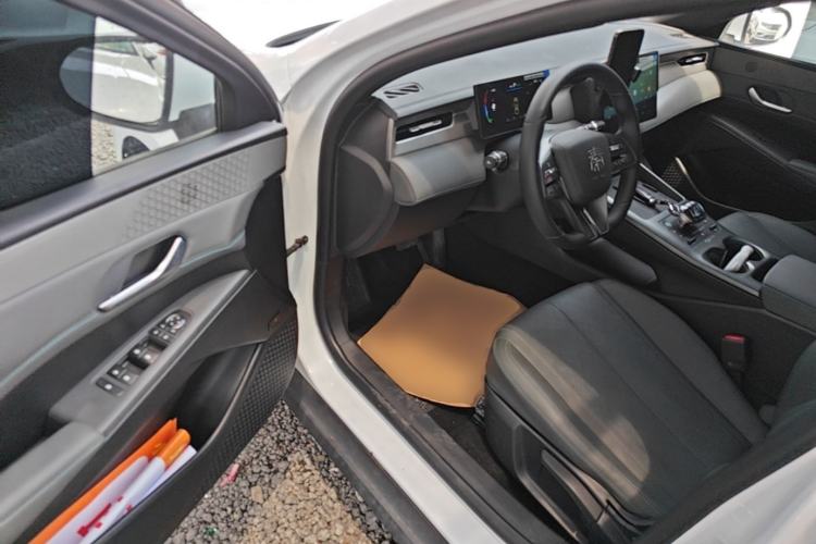 Used BYD Qin PLUS 2025 DM-i Smart Drive 55KM Leading Model Driver Seat