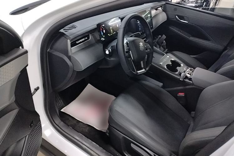 Used BYD Qin PLUS  Driver Seat