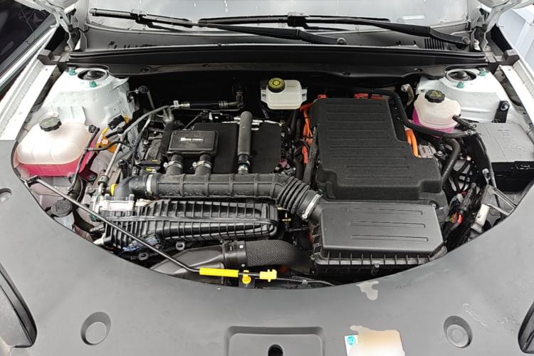 Used BYD Qin PLUS 2025 DM-i Smart Drive 55KM Beyond Model Engine Bay