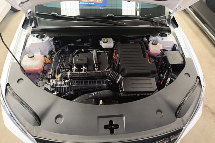 Used BYD Qin PLUS 2025 DM-i Smart Drive 55KM Leading Model Engine Bay