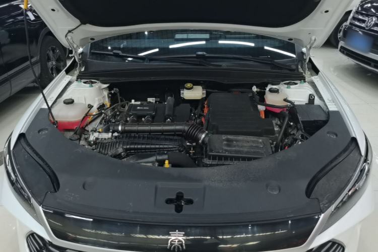 Used BYD Qin PLUS 2025 DM-i Smart Drive 55KM Leading Model Engine Bay
