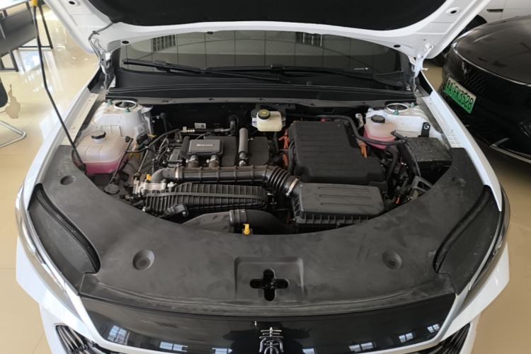 Used BYD Qin PLUS 2025 DM-i Smart Drive 55KM Leading Model Engine Bay