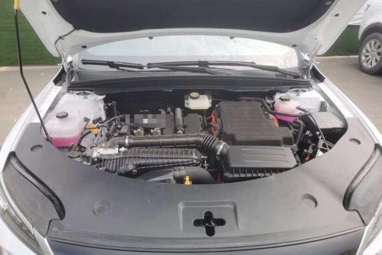 Used BYD Qin PLUS 2025 DM-i Smart Drive 120KM Superior Model Engine Bay