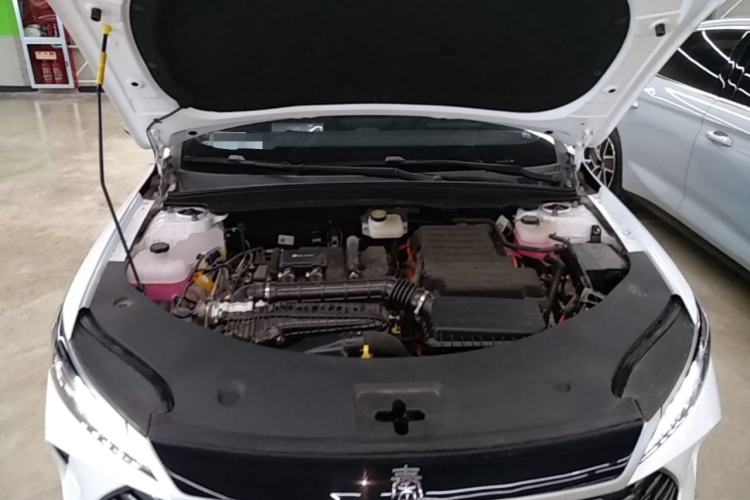 Used BYD Qin PLUS 2025 DM-i Smart Drive 55KM Leading Model Engine Bay