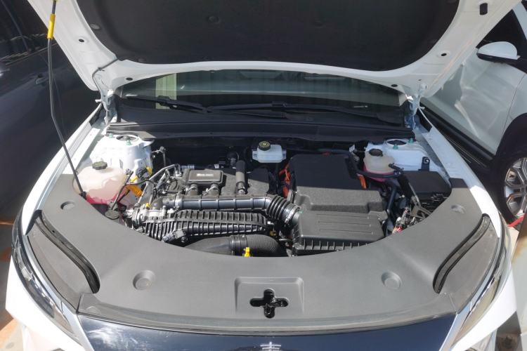 Used BYD Qin PLUS 2025 DM-i Smart Drive 55KM Leading Model Engine Bay