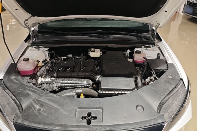 Used BYD Qin PLUS 2025 DM-i Smart Drive 55KM Leading Model Engine Bay