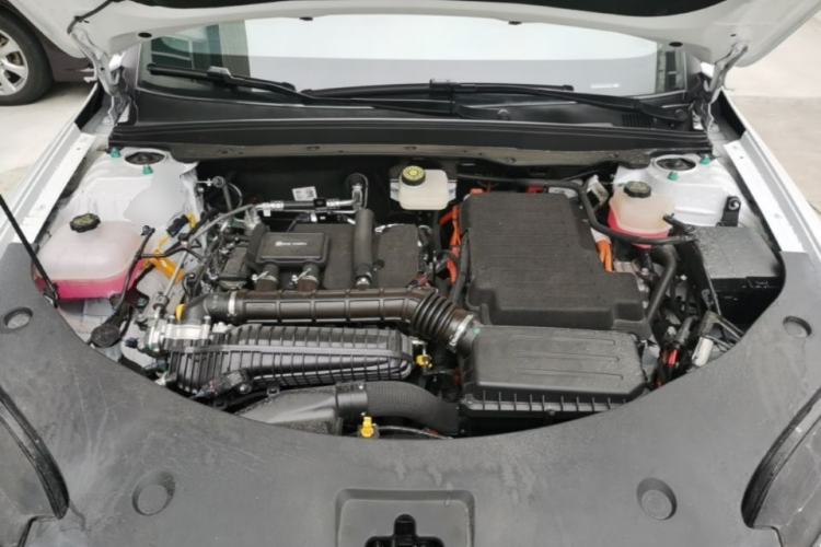 Used BYD Qin PLUS 2025 DM-i Smart Drive 55KM Leading Model Engine Bay