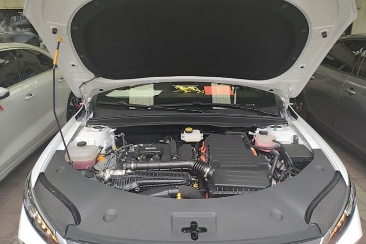 Used BYD Qin PLUS 2025 DM-i Smart Drive 55KM Leading Model Engine Bay