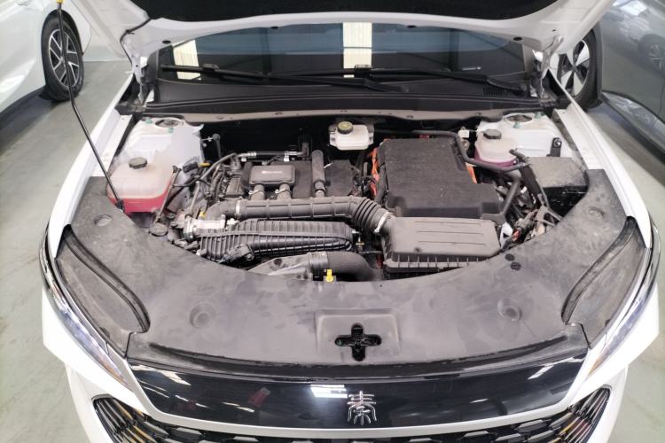 Used BYD Qin PLUS 2025 DM-i Smart Drive 55KM Beyond Model Engine Bay