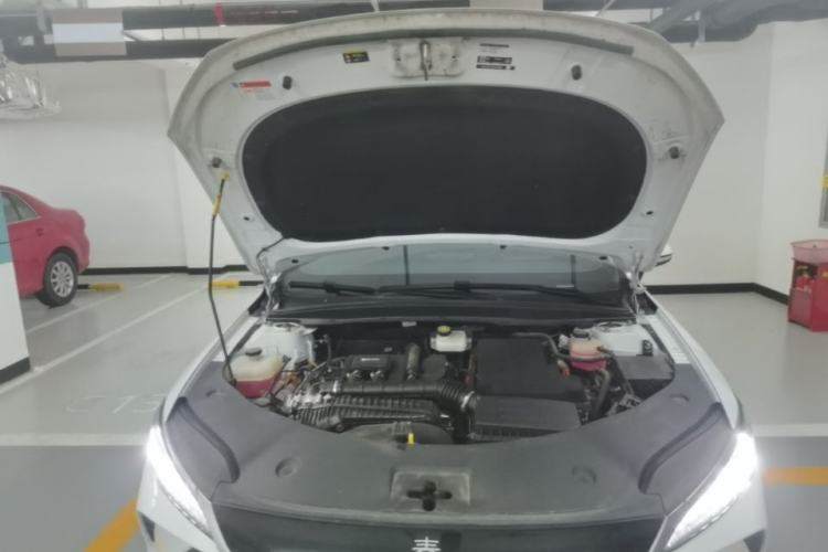 Used BYD Qin PLUS 2025 DM-i Smart Drive 55KM Leading Model Engine Bay