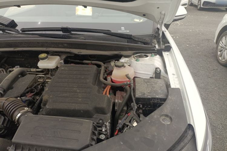 Used BYD Qin PLUS 2025 DM-i Smart Drive 55KM Leading Model Engine Bay Left