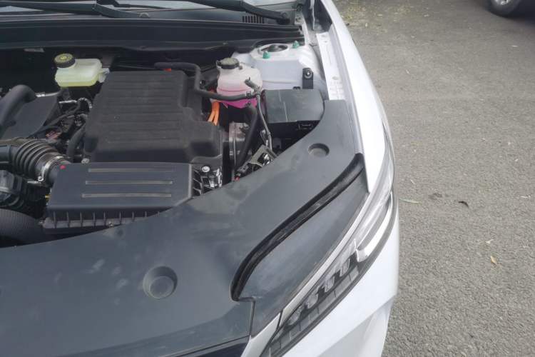 Used BYD Qin PLUS 2025 DM-i Smart Drive 120KM Superior Model Engine Bay Left