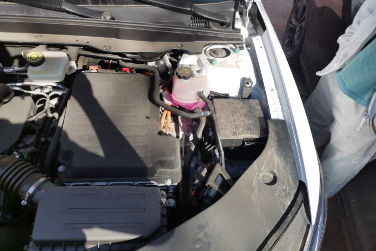 Used BYD Qin PLUS 2025 DM-i Smart Drive 55KM Leading Model Engine Bay Left
