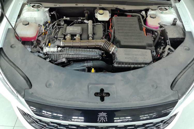 Used BYD Qin PLUS 2025 DM-i Smart Drive 55KM Leading Model Engine Bay