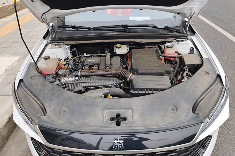 Used BYD Qin PLUS 2025 DM-i Smart Drive 55KM Leading Model Engine Bay
