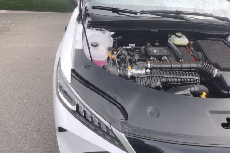 Used BYD Qin PLUS 2025 DM-i Smart Drive 120KM Superior Model Engine Bay Right