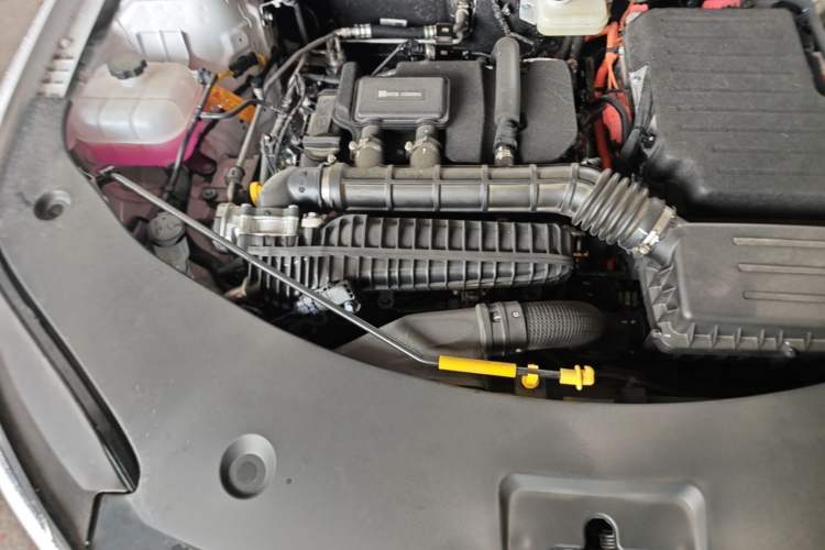 Used BYD Qin PLUS 2025 DM-i Smart Drive 55KM Leading Model Engine Bay Right