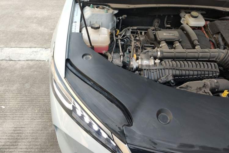 Used BYD Qin PLUS 2025 DM-i Smart Drive 55KM Leading Model Engine Bay Right