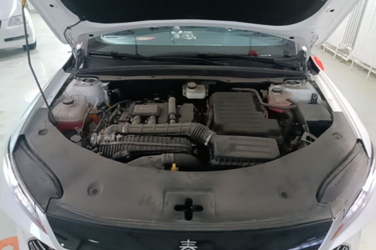 Used BYD Qin PLUS 2025 DM-i Smart Drive 55KM Leading Model Engine Bay