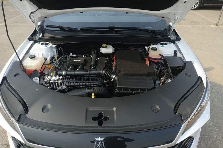 Used BYD Qin PLUS 2025 DM-i Smart Drive 55KM Leading Model Engine Bay