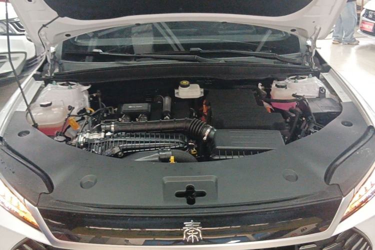 Used BYD Qin PLUS 2025 DM-i Smart Drive 55KM Leading Model Engine Bay
