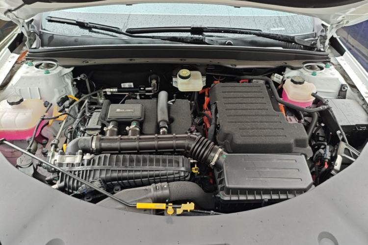 Used BYD Qin PLUS 2025 DM-i Smart Drive 55KM Leading Model Engine Bay