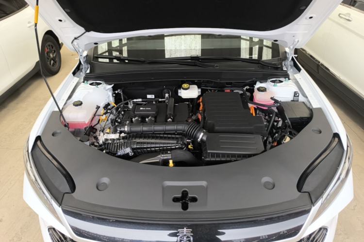 Used BYD Qin PLUS 2025 DM-i Smart Drive 55KM Leading Model Engine Bay