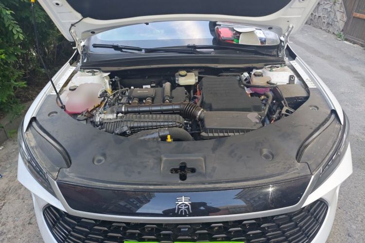 Used BYD Qin PLUS 2025 DM-i Smart Drive 55KM Leading Model Engine Bay