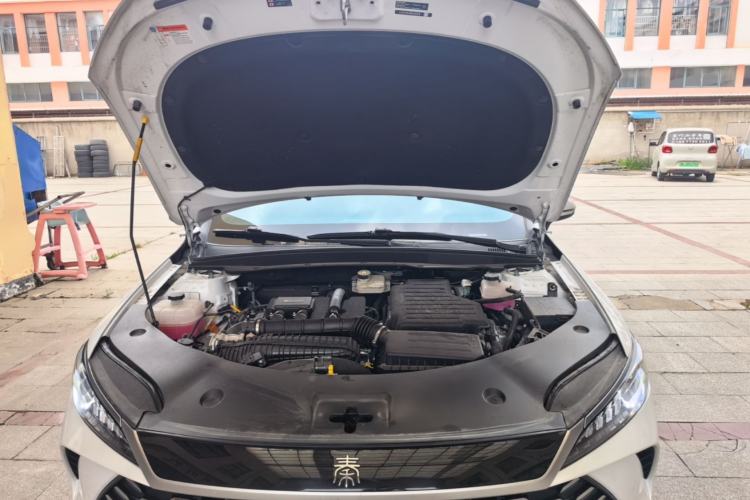 Used BYD Qin PLUS 2025 DM-i Smart Drive 55KM Leading Model Engine Bay