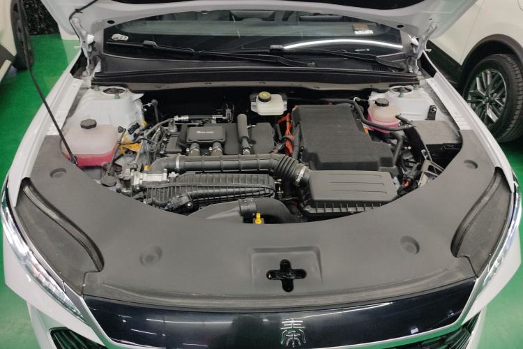 Used BYD Qin PLUS 2025 DM-i Smart Drive 55KM Leading Model Engine Bay