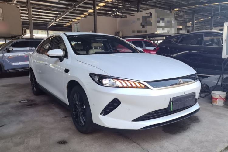 Used BYD Qin PLUS 2025 EV Smart Drive Edition 510KM Leading Model Exterior 1