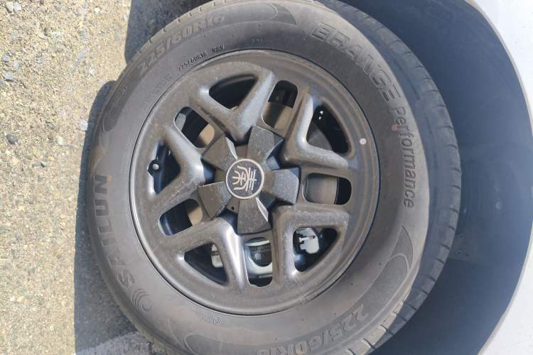 Used BYD Qin PLUS 2025 DM-i Smart Drive 55KM Leading Model Exterior 1