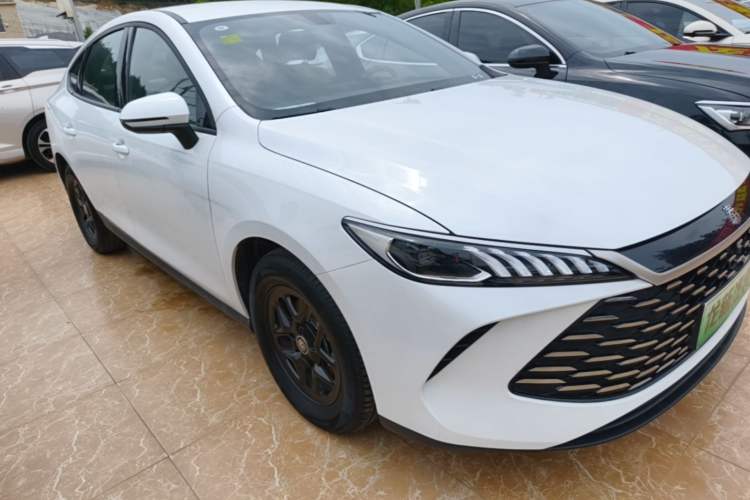 Used BYD Qin PLUS 2025 DM-i Smart Drive 55KM Leading Model Exterior 1