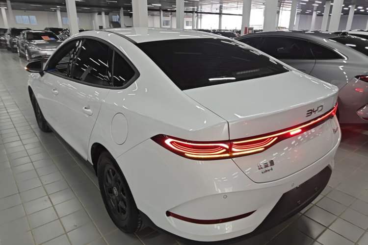 Used BYD Qin PLUS 2025 DM-i Smart Drive 55KM Leading Model Exterior 2