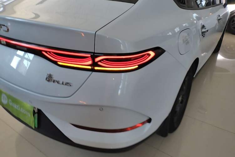 Used BYD Qin PLUS 2025 DM-i Smart Drive 55KM Leading Model Exterior 3