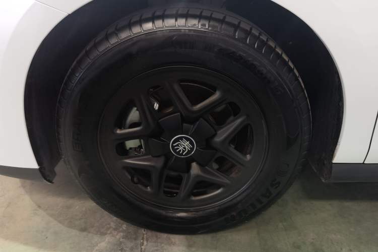 Used BYD Qin PLUS 2025 DM-i Smart Drive 55KM Leading Model Exterior 4
