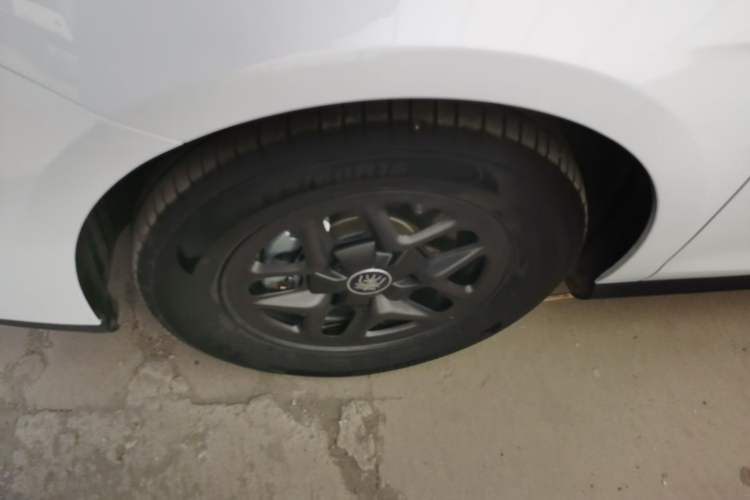 Used BYD Qin PLUS 2025 DM-i Smart Drive 55KM Leading Model Exterior 4