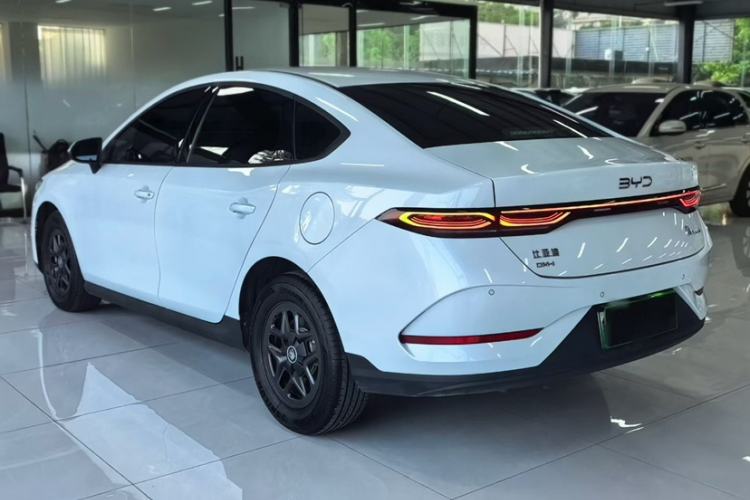 Used BYD Qin PLUS 2025 DM-i Smart Drive 55KM Leading Model Exterior 4