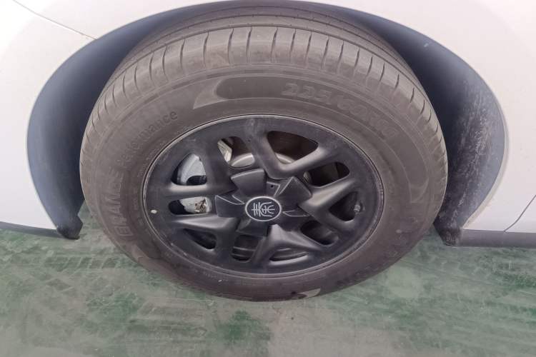 Used BYD Qin PLUS 2025 DM-i Smart Drive 55KM Leading Model Exterior 4