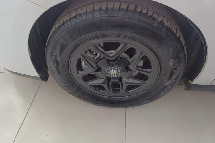 Used BYD Qin PLUS 2025 DM-i Smart Drive 55KM Leading Model Exterior 4