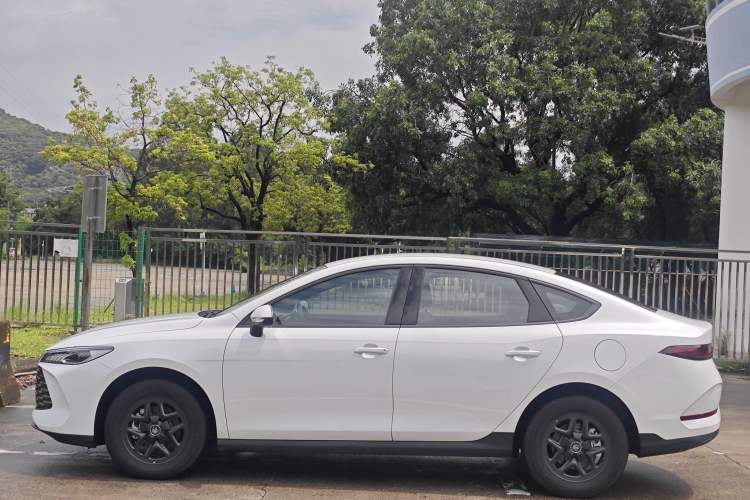Used BYD Qin PLUS  Exterior 4