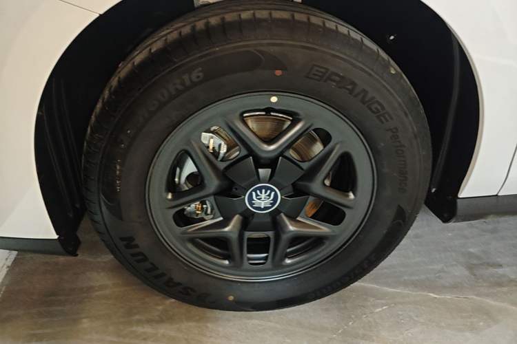 Used BYD Qin PLUS  Exterior 4