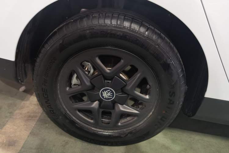 Used BYD Qin PLUS 2025 DM-i Smart Drive 55KM Leading Model Exterior 5