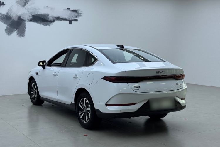 Used BYD Qin PLUS 2025 DM-i Smart Drive 55KM Beyond Model Exterior 5